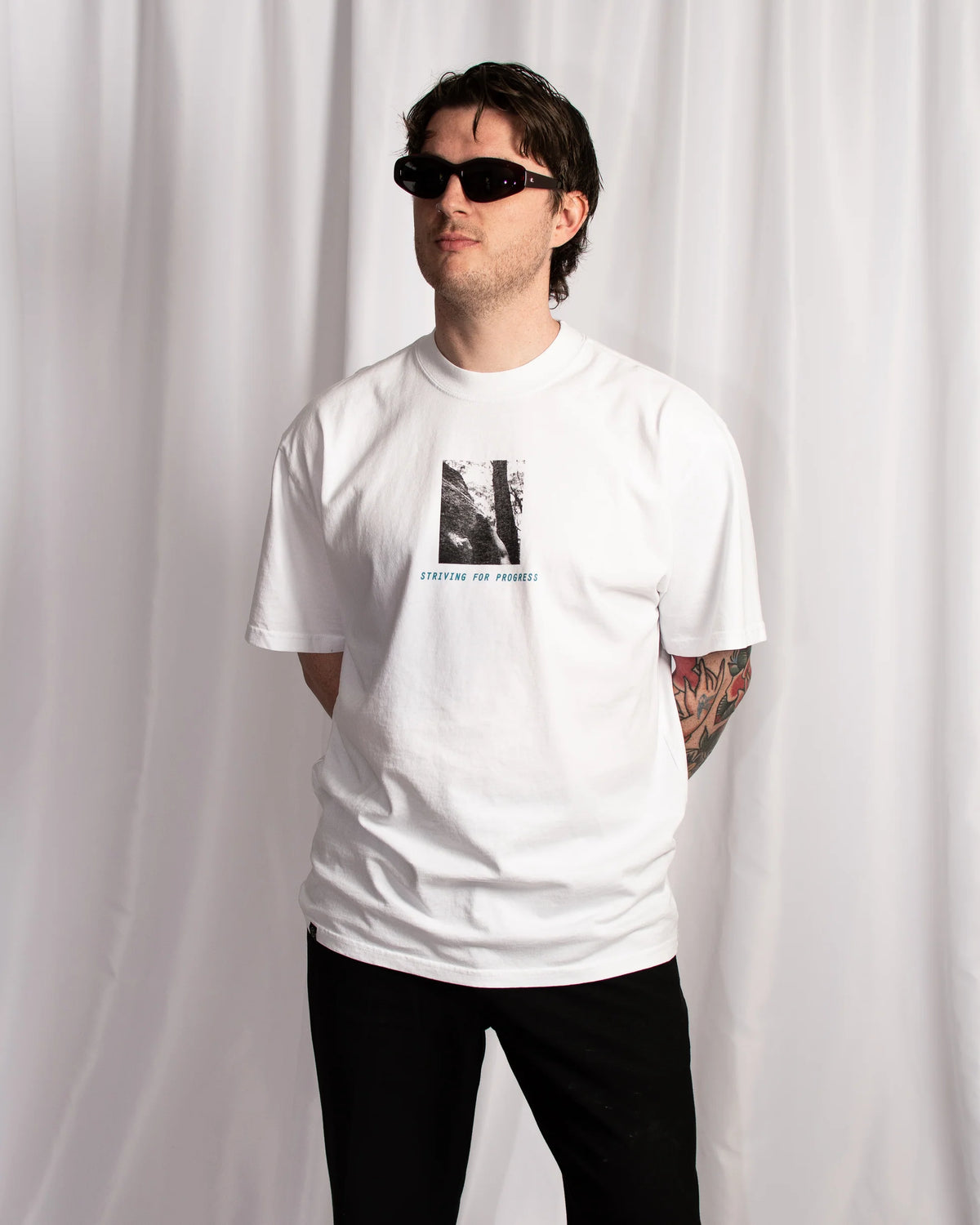 FiveFoot Shop - Striving For Progress Tee