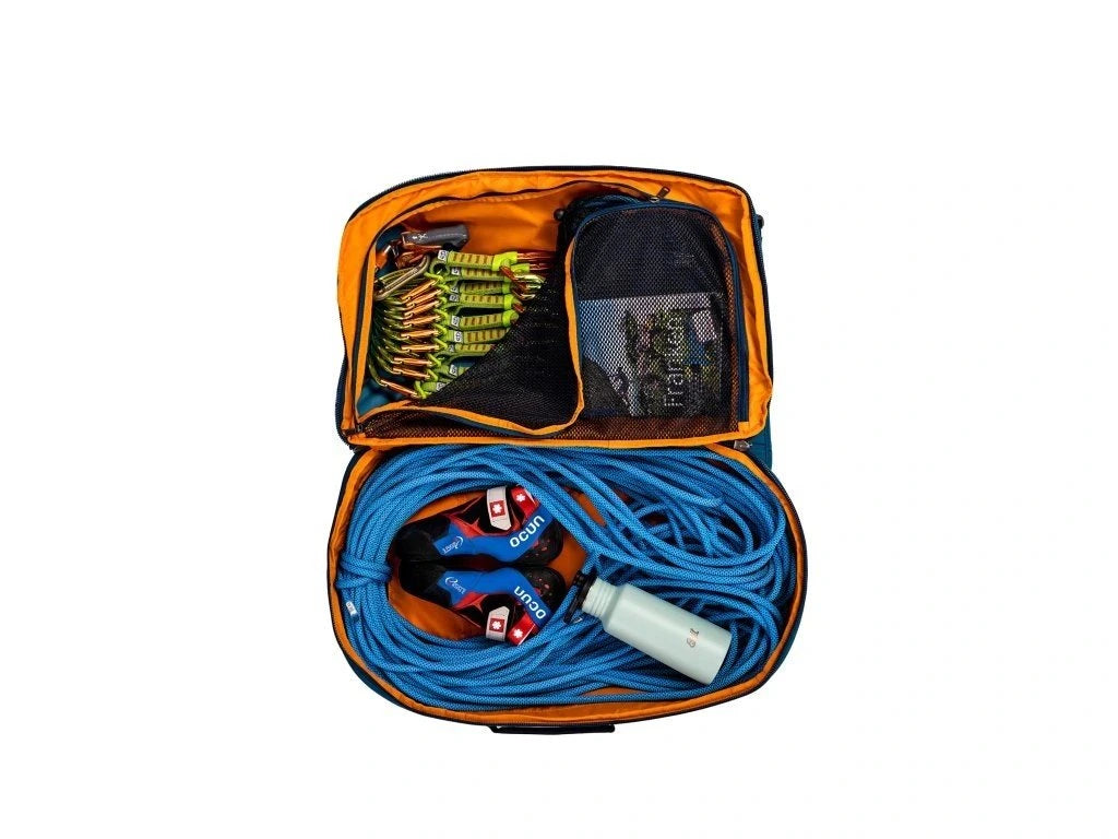 DMM Flight Blue 45L